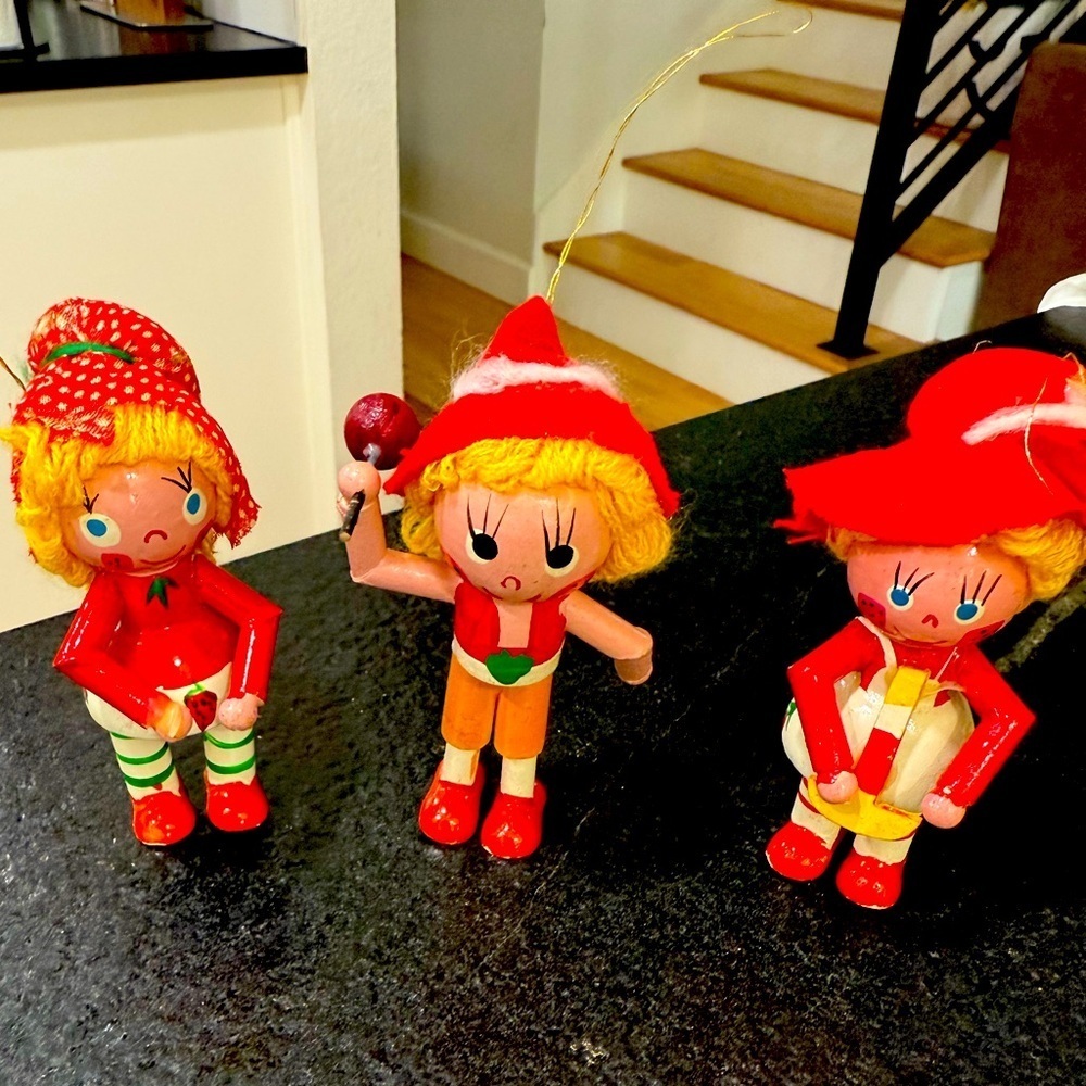 3 Vintage Wooden Doll Holiday Christmas Ornaments Made‎ in Taiwan